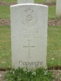 Reichswald Forest War Cemetery - Grainger, Harry